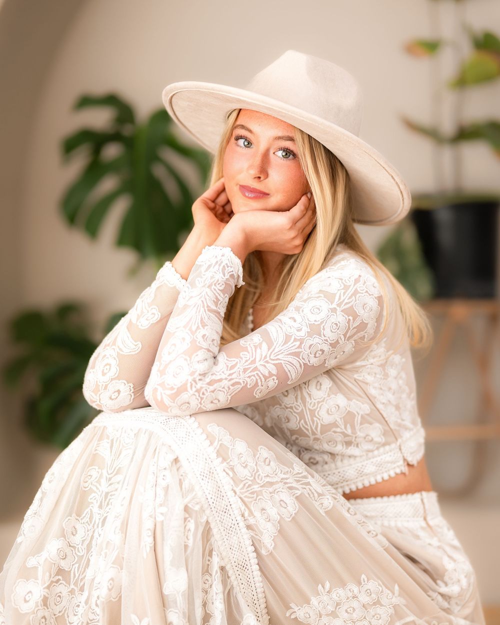 Kansas City senior portrait session - urban setting by Jen Welker Photographer