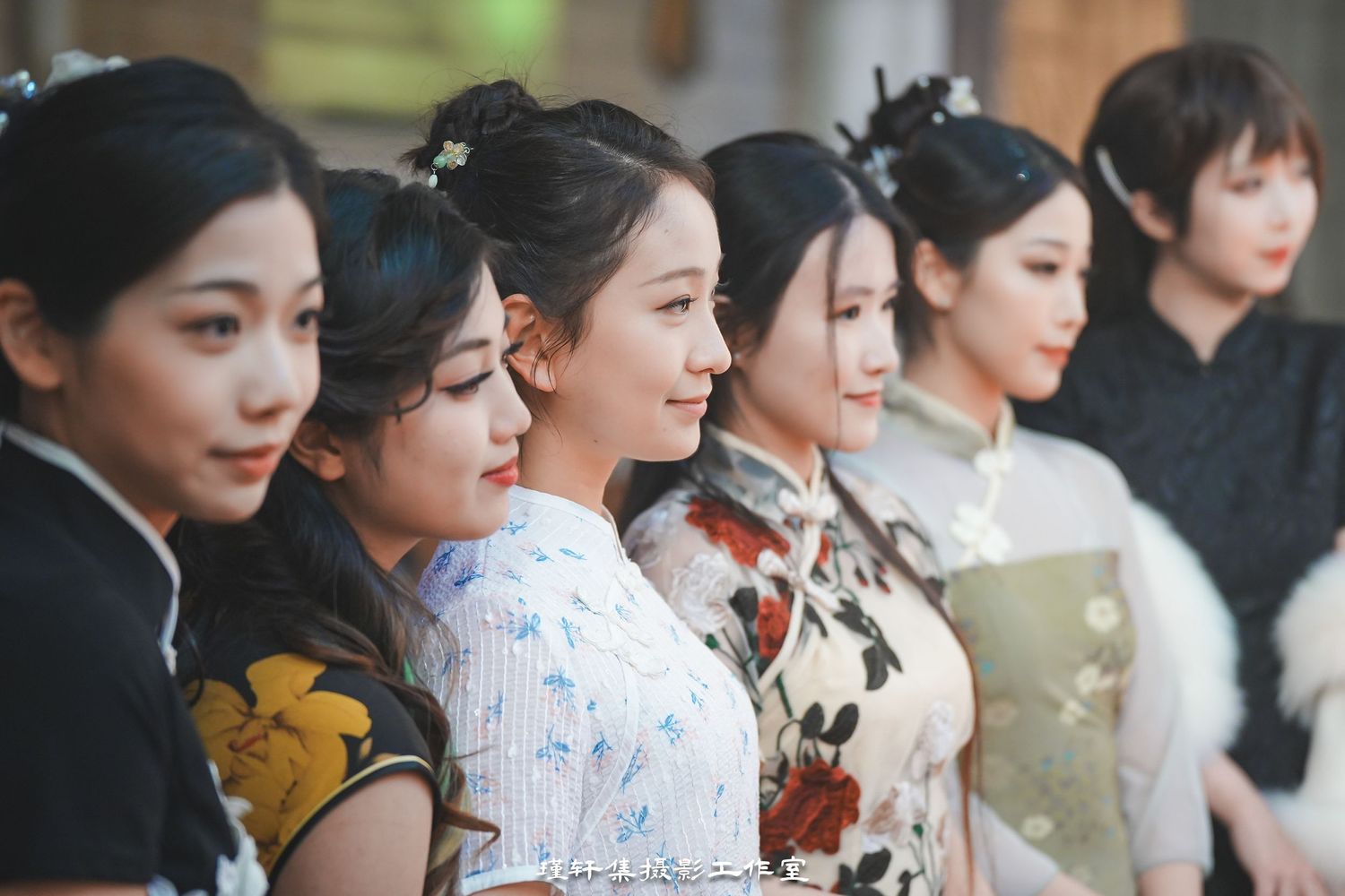 Lively New Year Hanfu market stall event photography capturing cultural portraits and interactions, by an Auckland photographer.