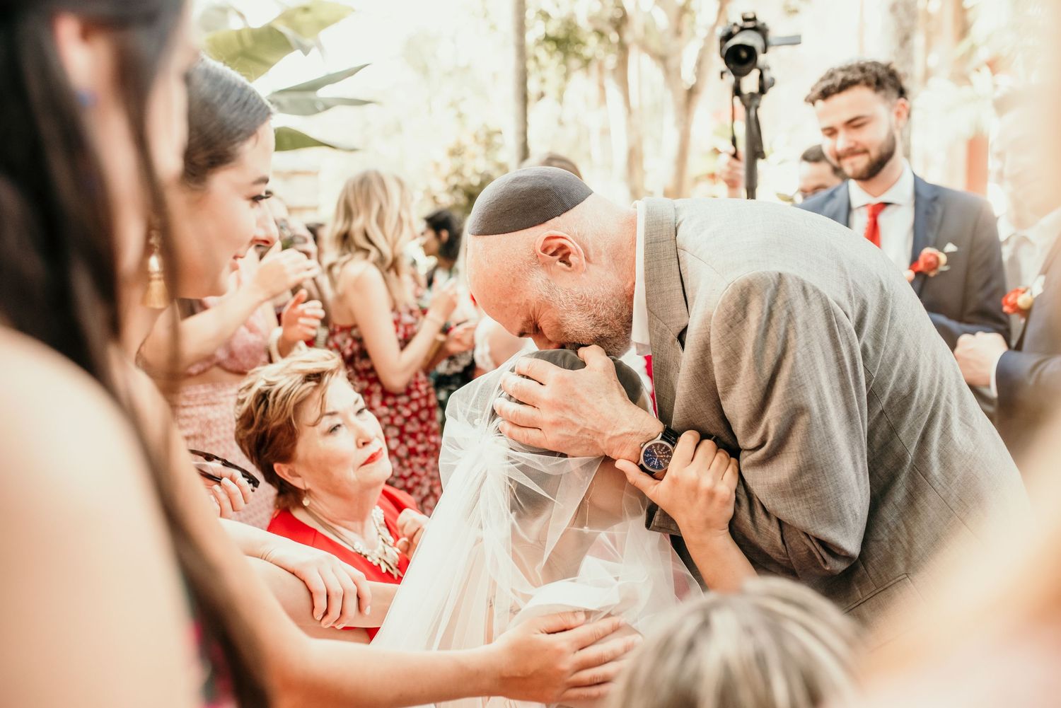 Candid hacienda wedding in Mérida Yucatán – authentic love story in Hacienda Sac Chich.
