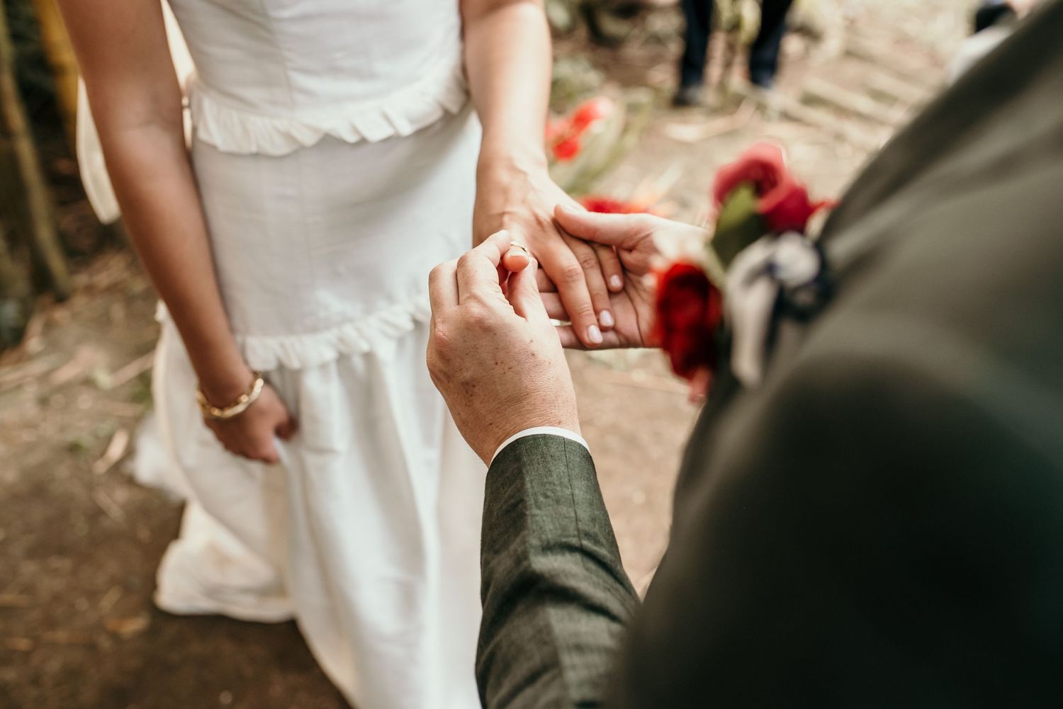Candid hacienda wedding in Mérida Yucatán – authentic love story in Hacienda Sac Chich.
