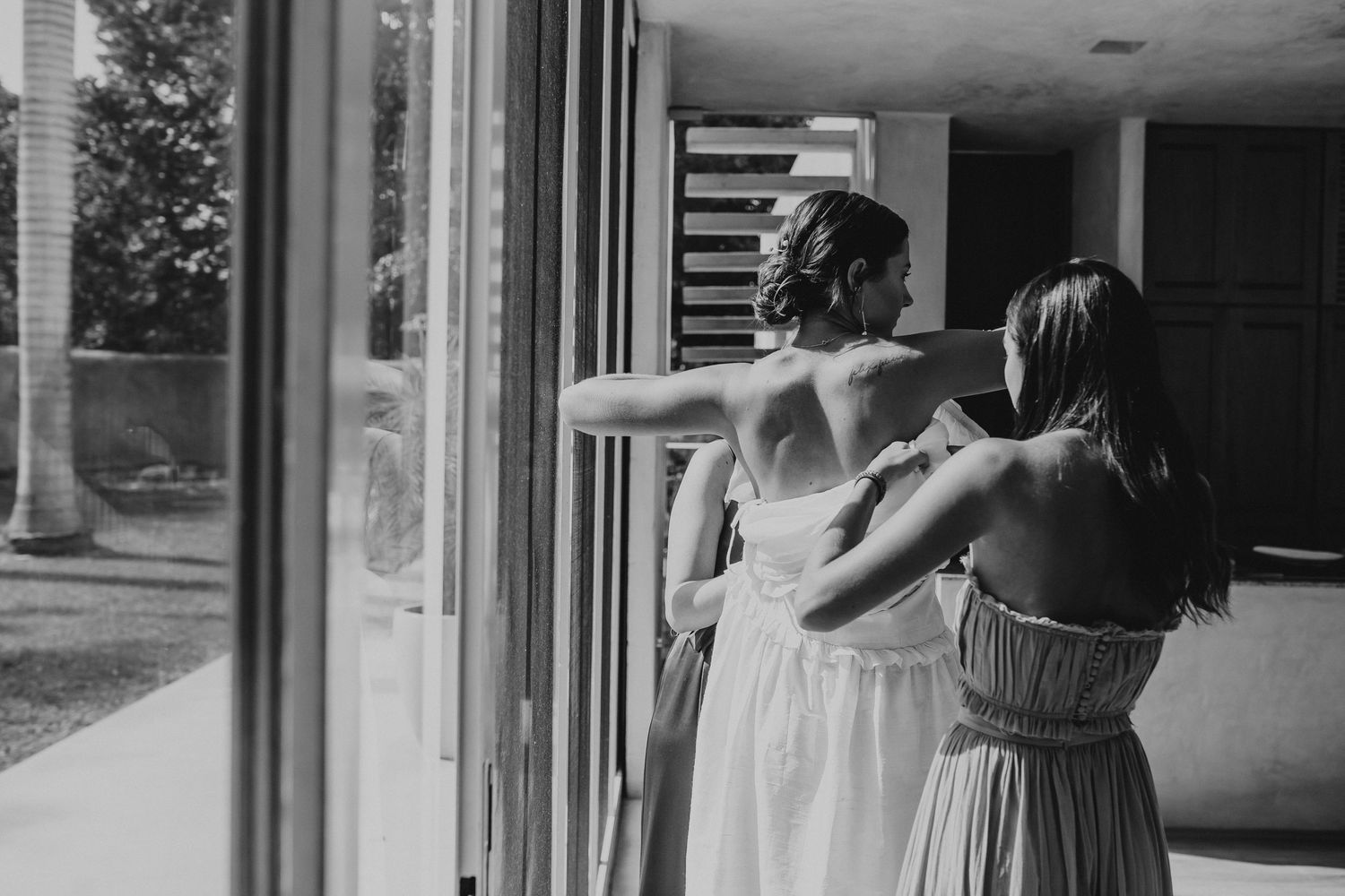Candid hacienda wedding in Mérida Yucatán – authentic love story.