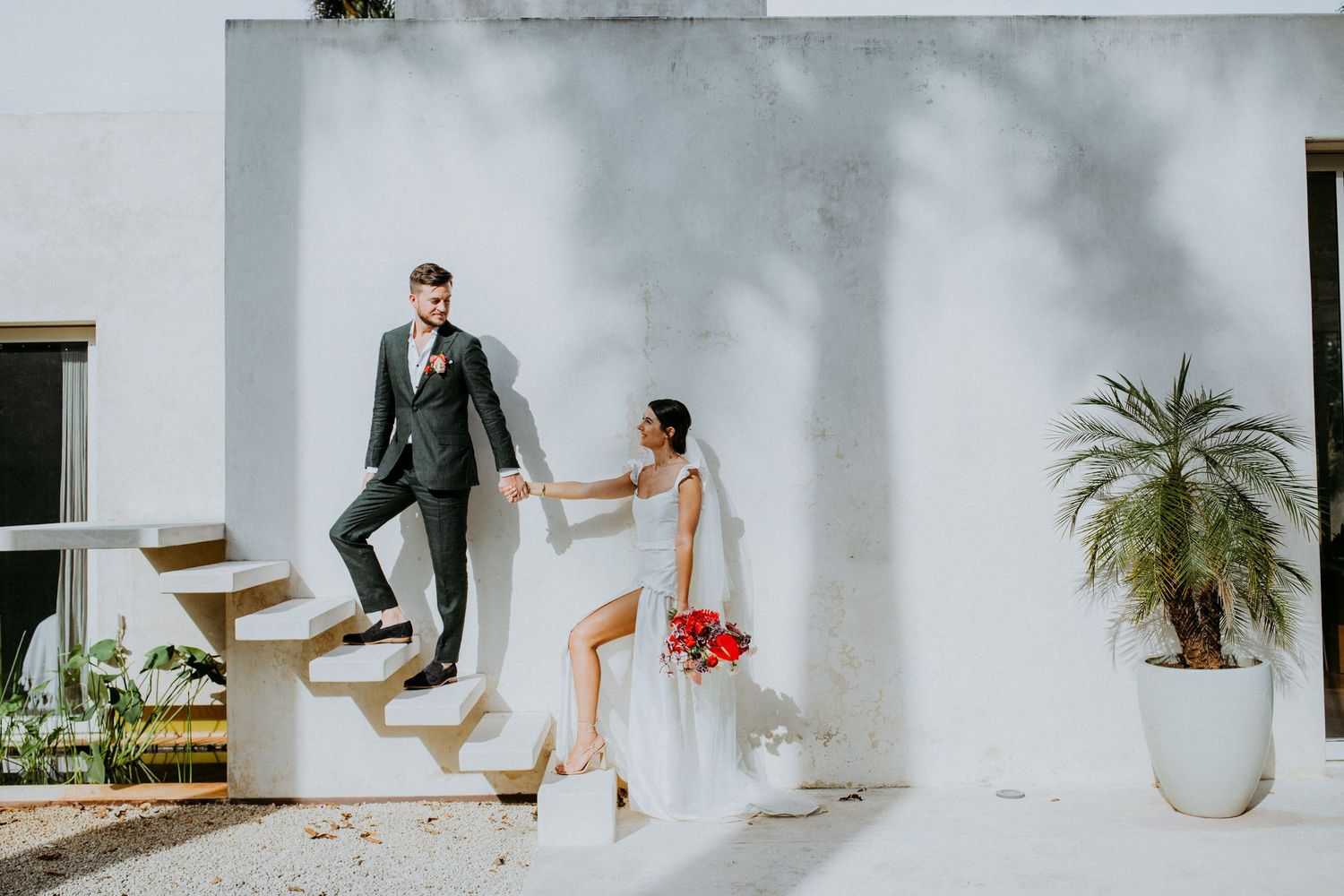 Candid hacienda wedding in Mérida Yucatán – authentic love story.