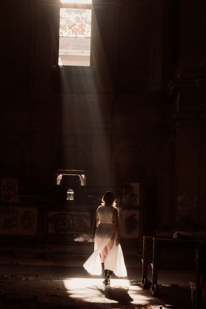 Ritratto ambientato a Cogliate – Dreaming. Ritratti intimi e ispirati, tra luce e atmosfera. Un’esperienza visiva autentica, la tua luceRitr