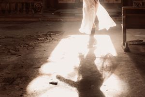 Ritratto ambientato a Cogliate – Dreaming. Ritratti intimi e ispirati, tra luce e atmosfera. Un’esperienza visiva autentica, la tua luce