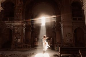 Ritratto ambientato a Cogliate – Dreaming. Ritratti intimi e ispirati, tra luce e atmosfera. Un’esperienza visiva autentica, la tua luce