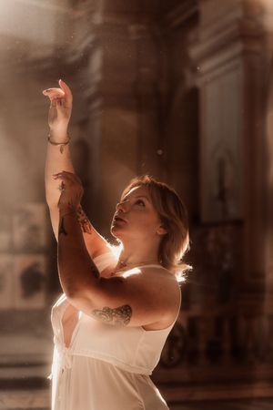 Ritratto ambientato a Cogliate – Dreaming. Ritratti intimi e ispirati, tra luce e atmosfera. Un’esperienza visiva autentica, la tua luce