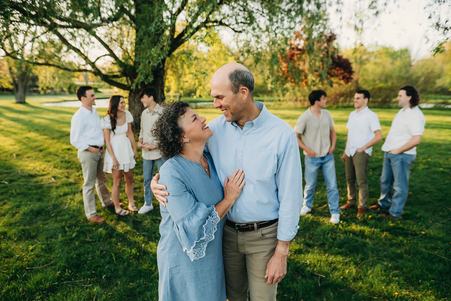 Fenton Family Photographer, Michigan Family Photographer, Fenton Family Photographer, Bush Park Fenton Michigan