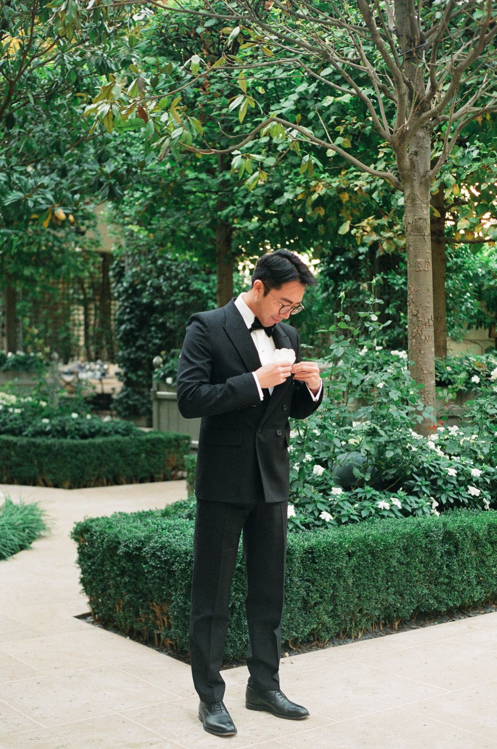 paris film photographer, paris groom photos, paris weddings, ritz paris wedding, ritz paris wedding photographer, paris analog photographer