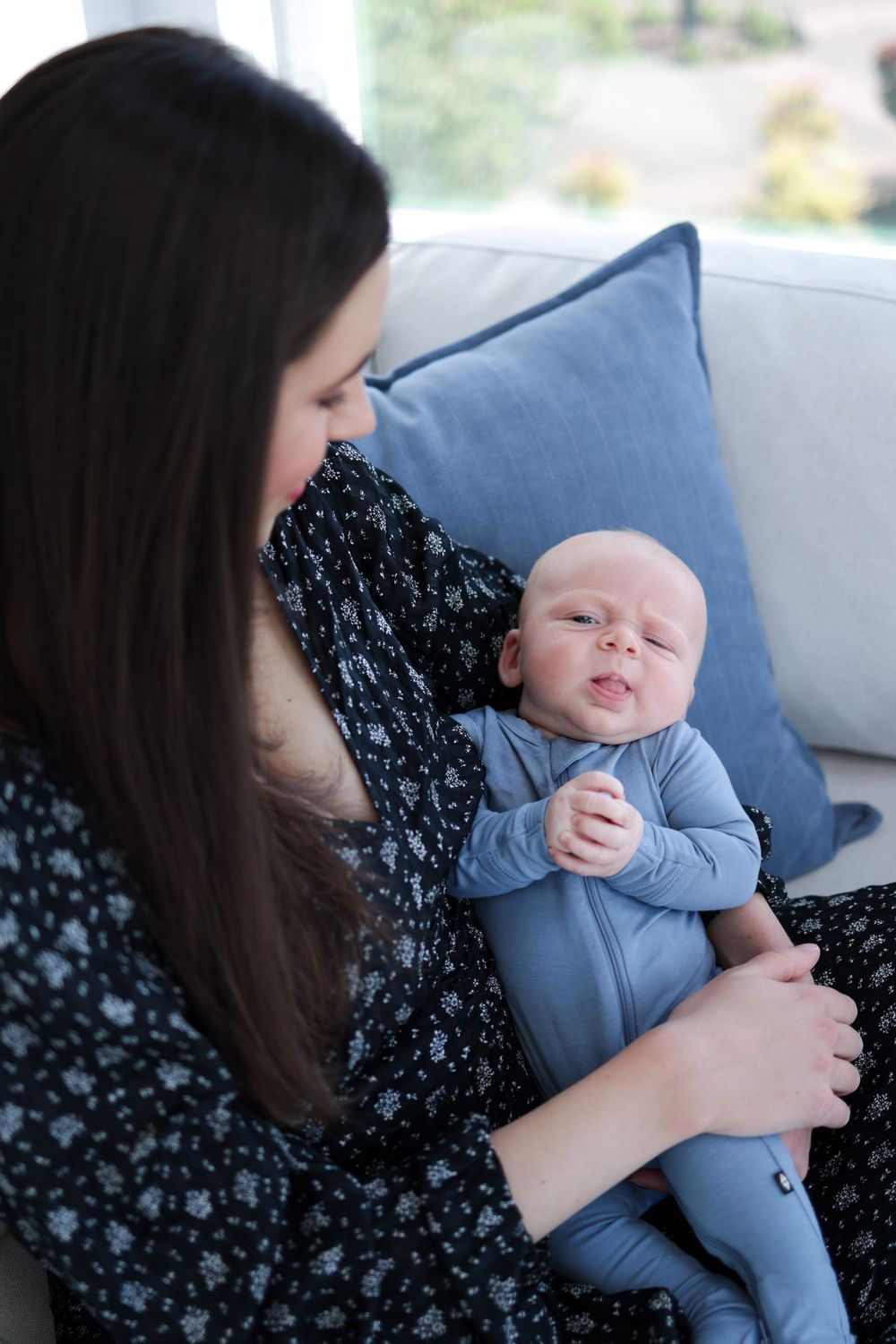 Daisy Greer Photography, Virginia Beach family photographer, Virginia Beach newborn photographer, cozy at home newborn family session