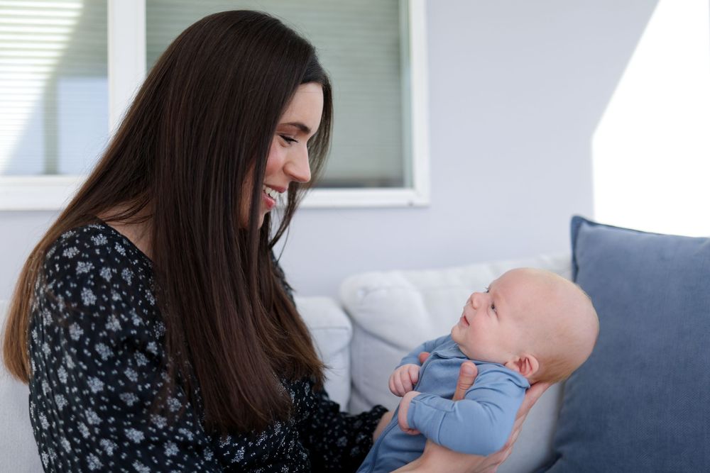 Daisy Greer Photography, Virginia Beach family photographer, Virginia Beach newborn photographer, cozy at home newborn family session