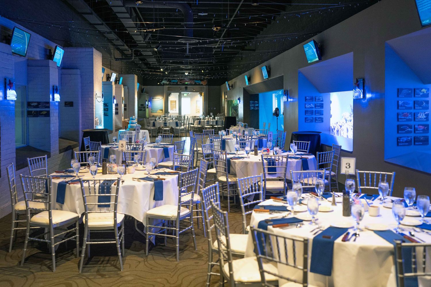 Toledo Zoo Wedding Venue reception area