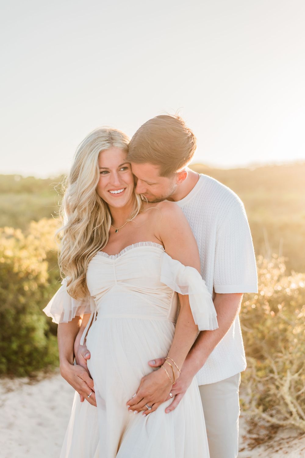 Best maternity photographer in Destin, FL 30A, FL Seaside, FL Watercolor, FL Watersound, FL Alys Beach, FL Rosemary Beach, FL Santa Rosa