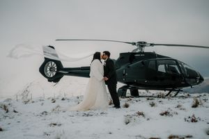 Destination wedding photographer in Queenstown specialising in luxury weddings, intimate elopements, and adventure weddings.