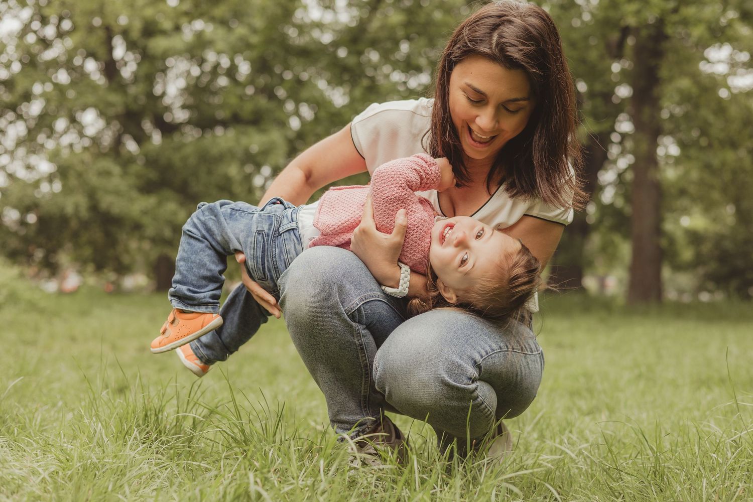 mum and toddler outdoors on tooting common
