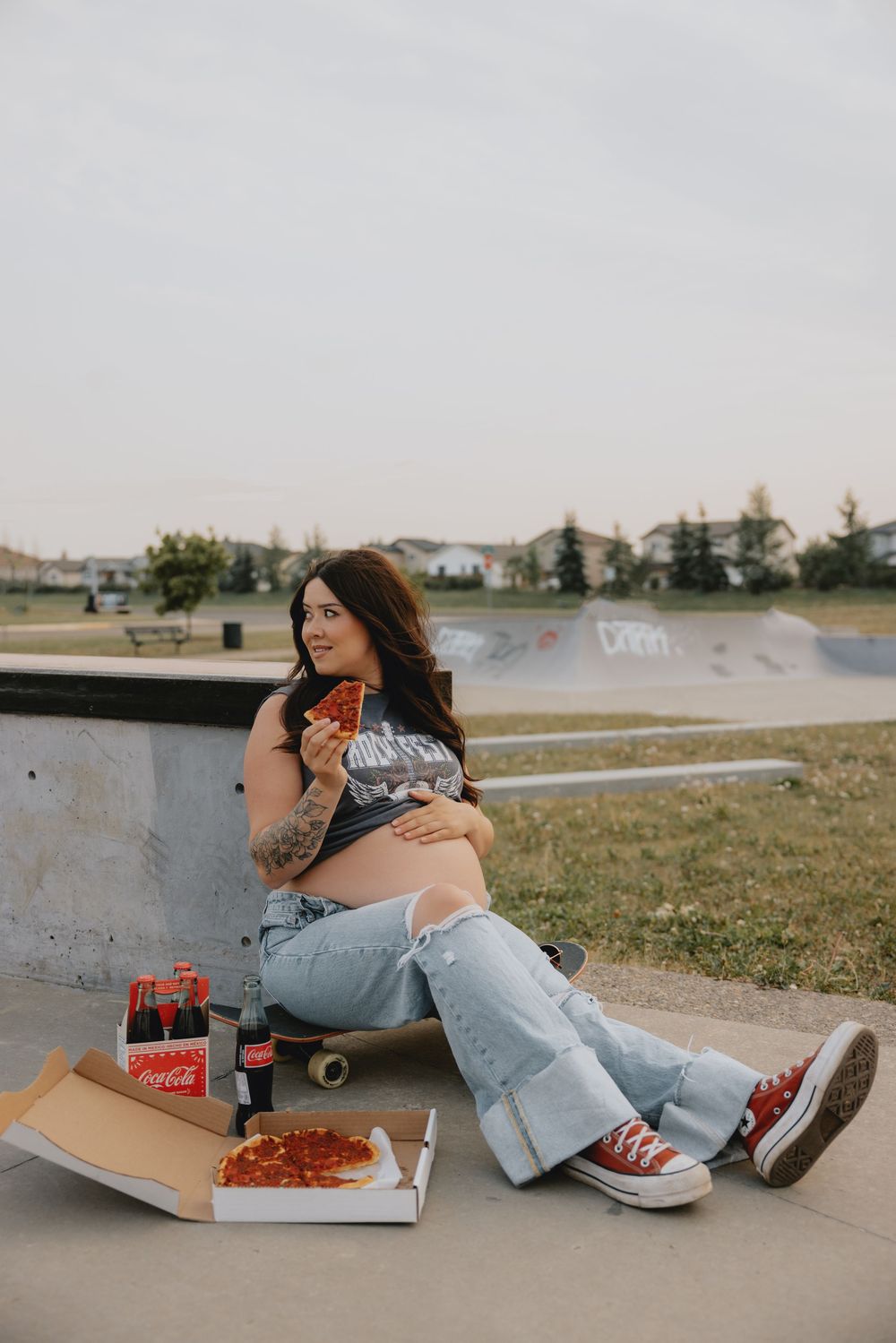 maternity photographers in red deer alberta