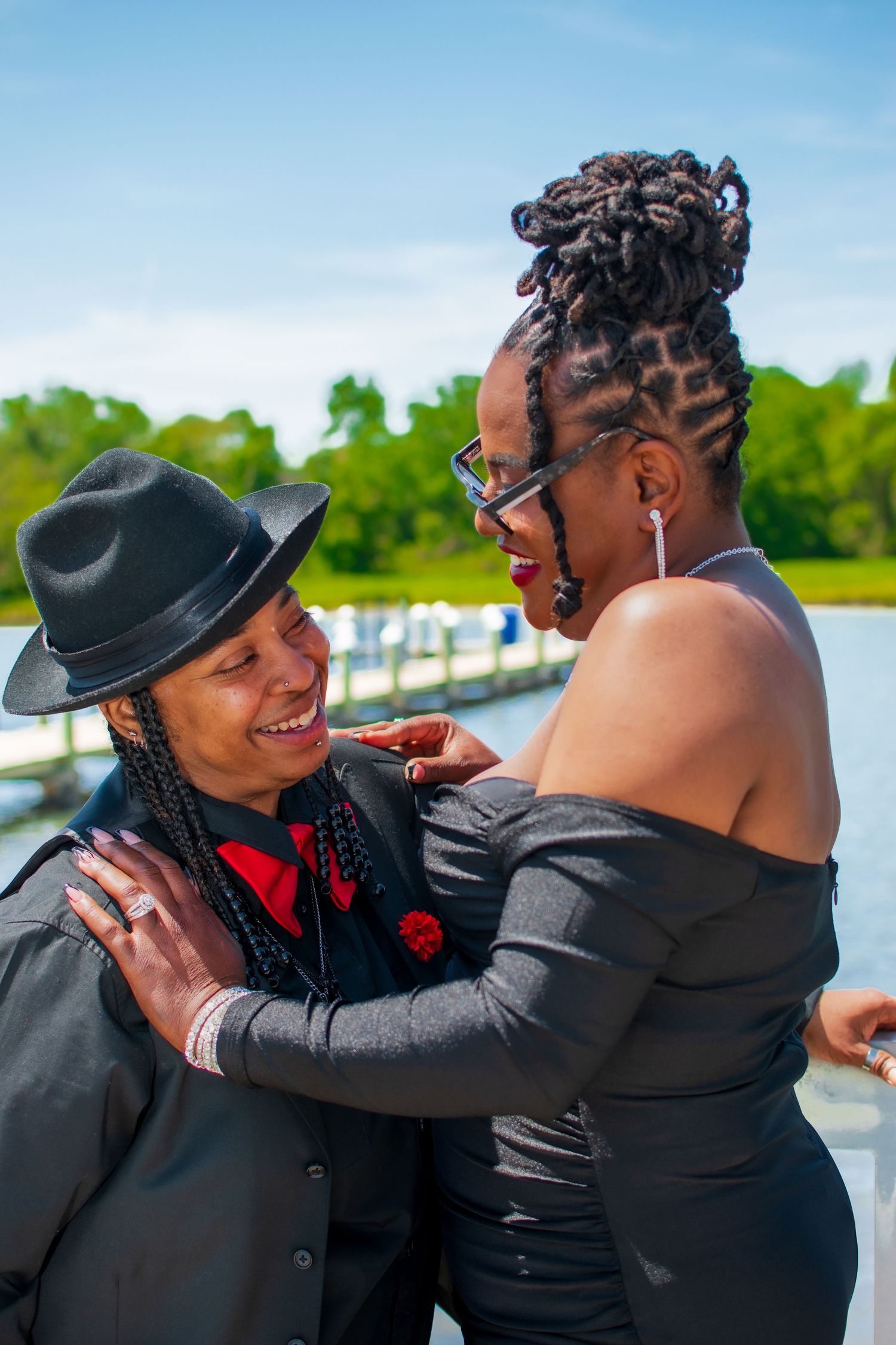 Engagement portraits, serving DMV, Sourthern MD. LGBTQ+ friendly