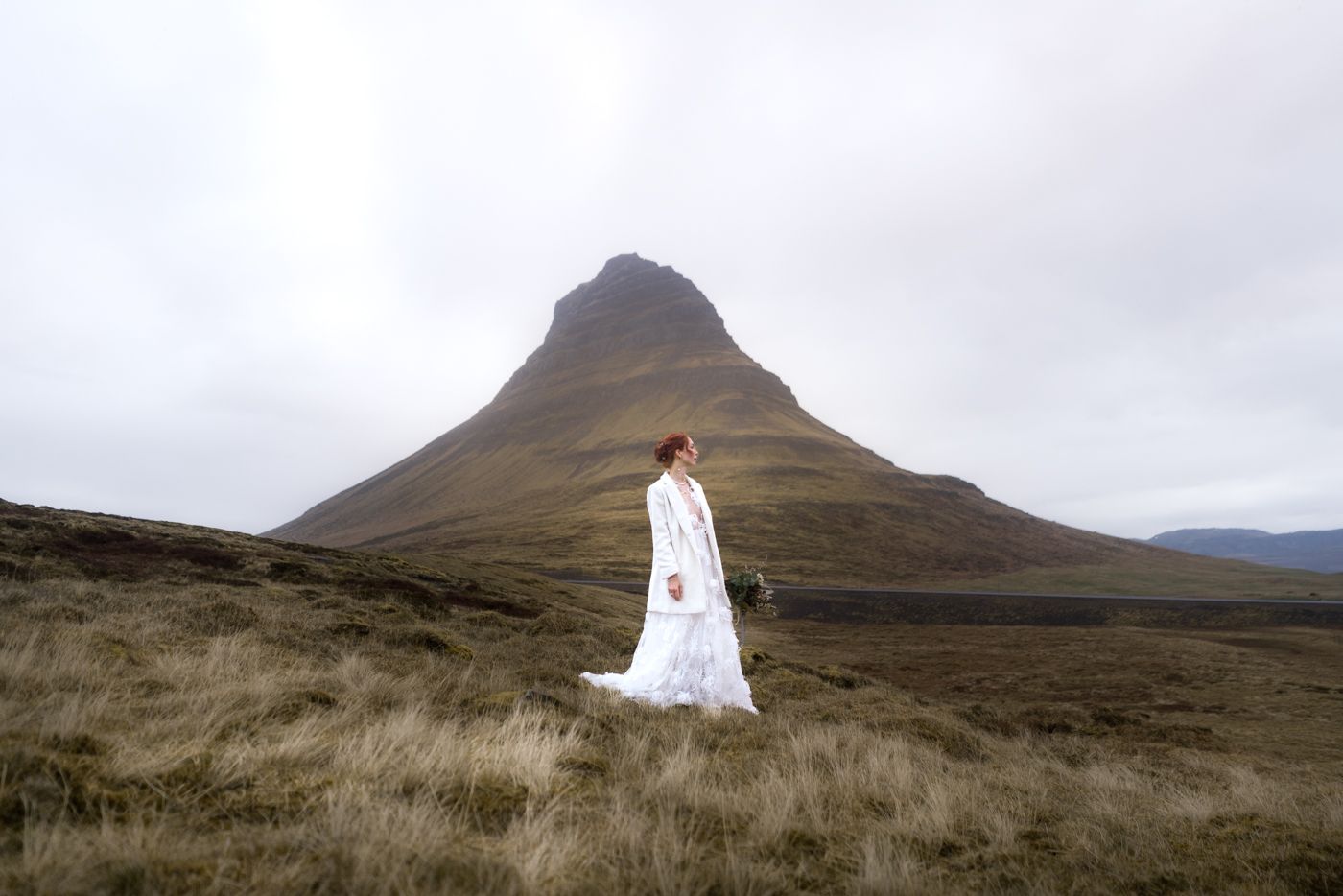 Bride standing in front of Kirkjufell