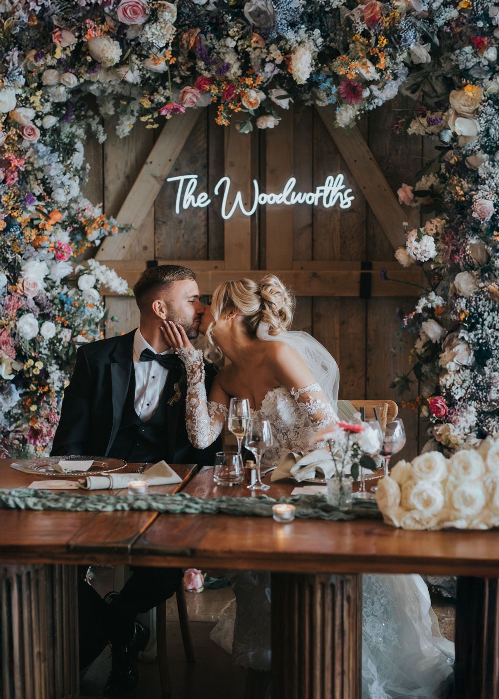 hobbit hill wedding photography bride groom speeches