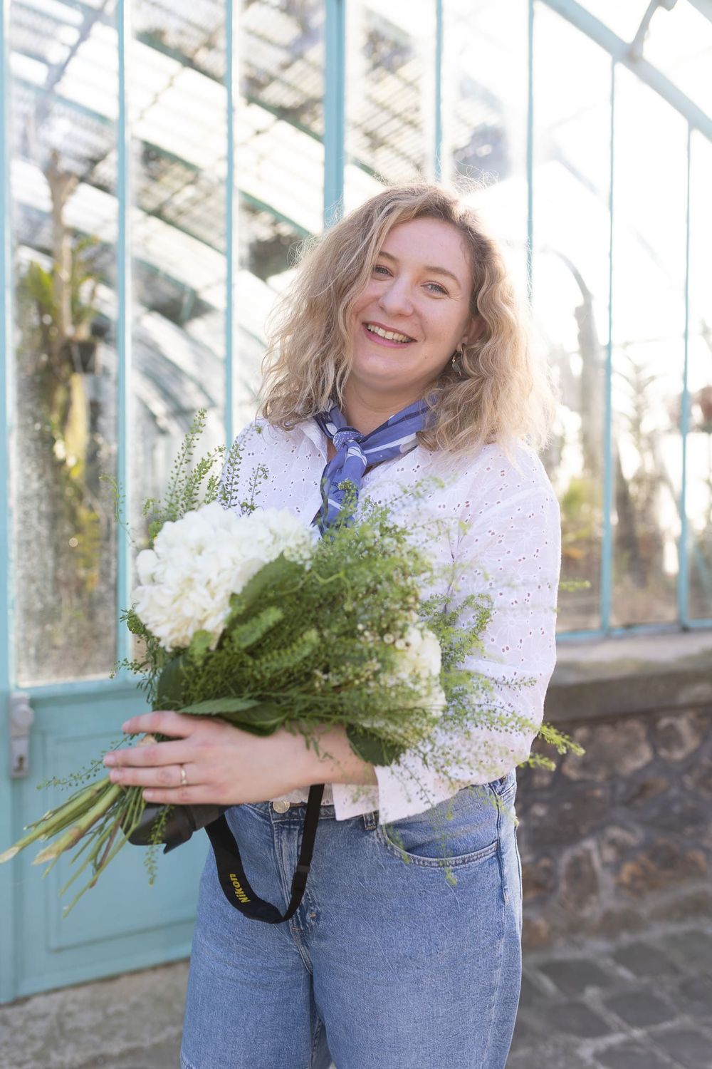 Shooting portrait Paris — Kasia dans la serre d’Auteuil, atmosphère végétale