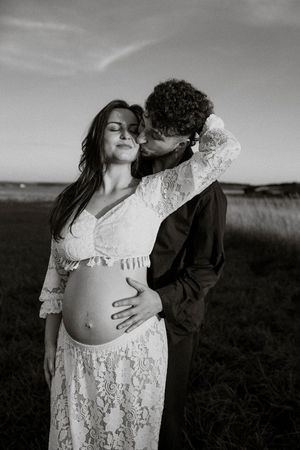 Photo de couple en noir et blanc yvelines