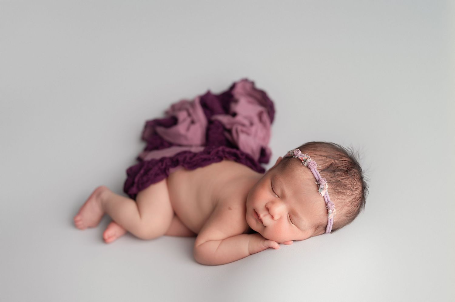 award winning newborn photographer Pittsburgh