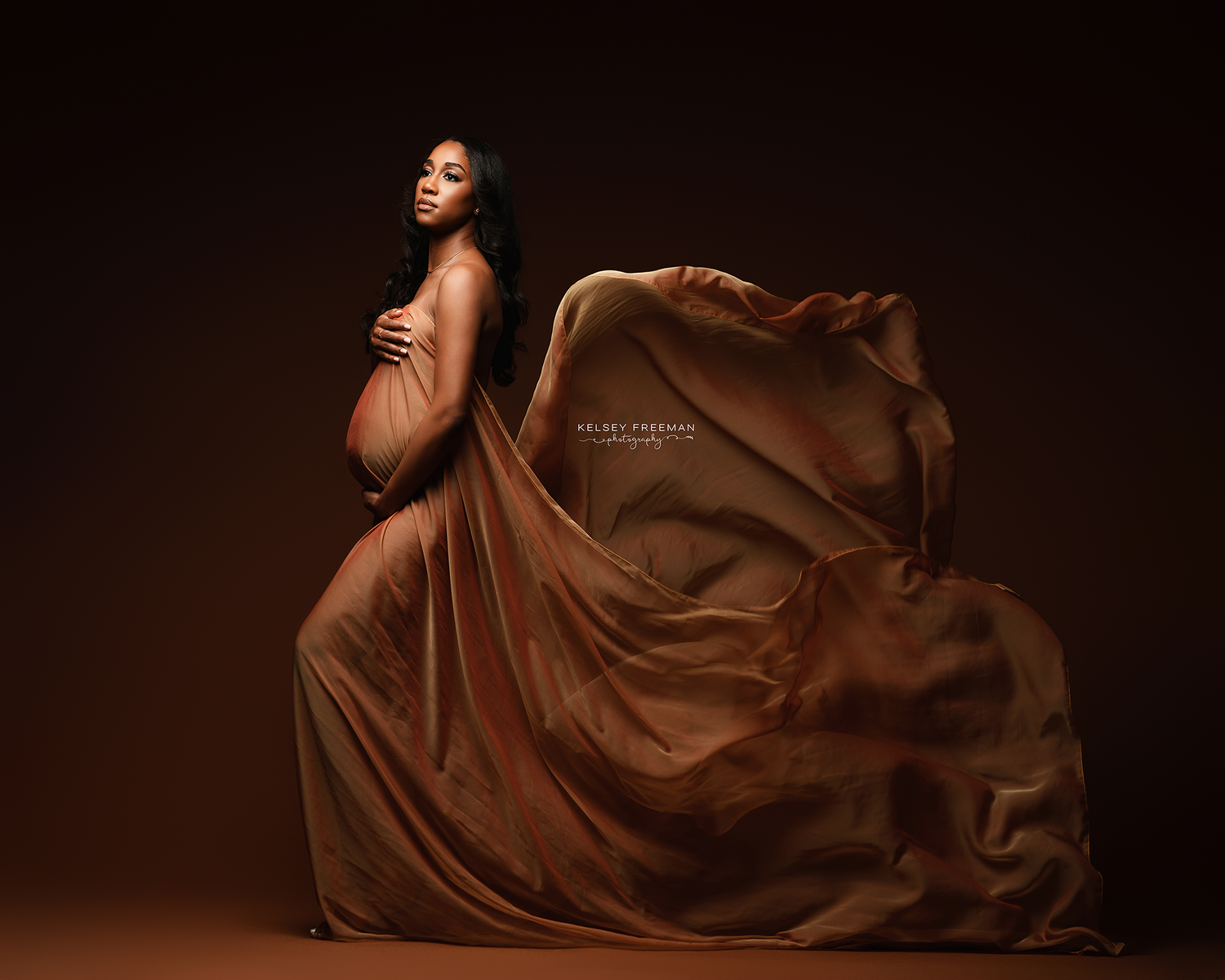 Maternity & Newborn photography studio located in between Atlanta, Georgia and Birmingham, Alabama with full service photo studio.