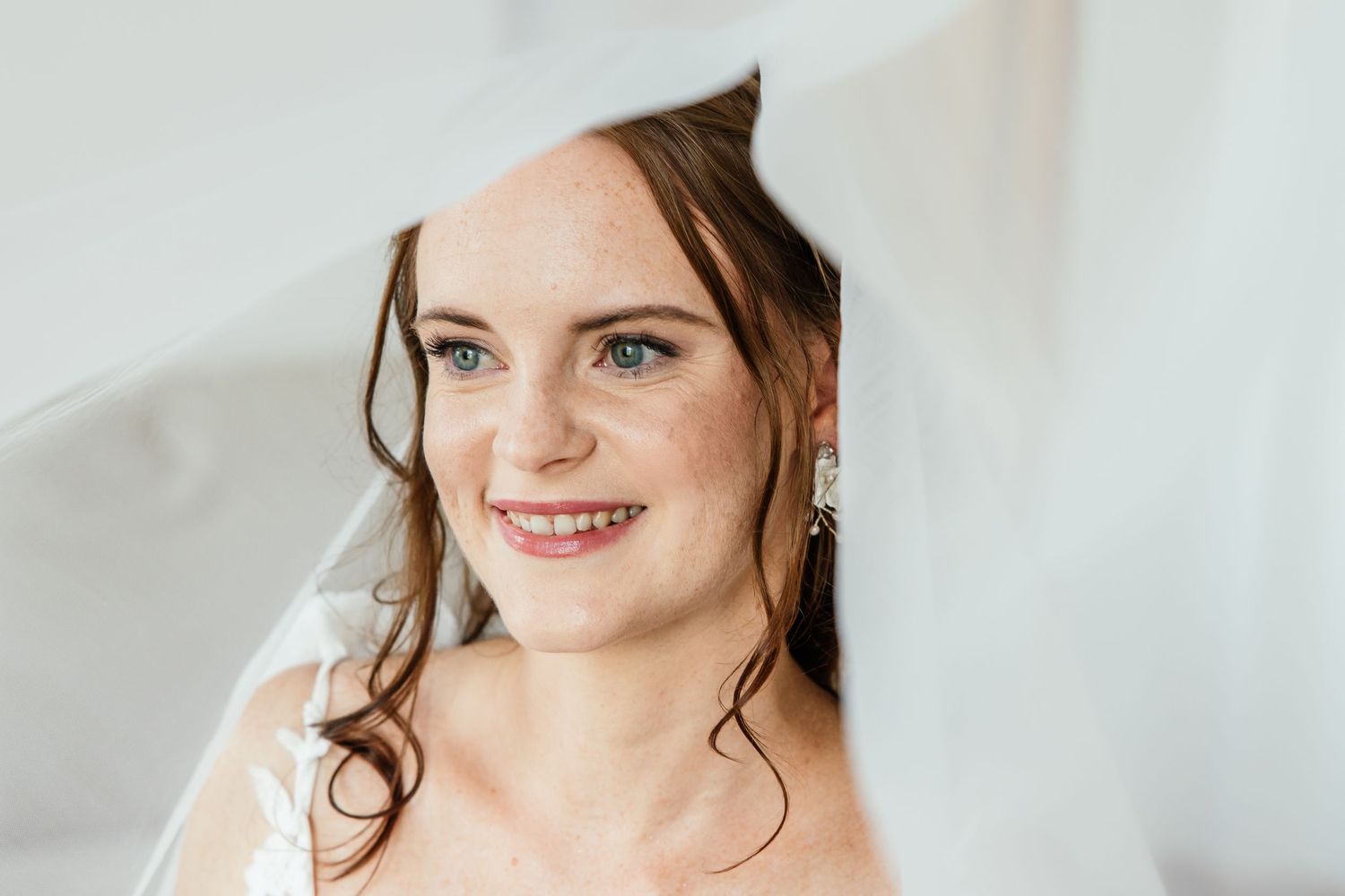 Capetown Wedding Photographer Kimberley and Aidan Kleinhoekkloof Wines Robertson