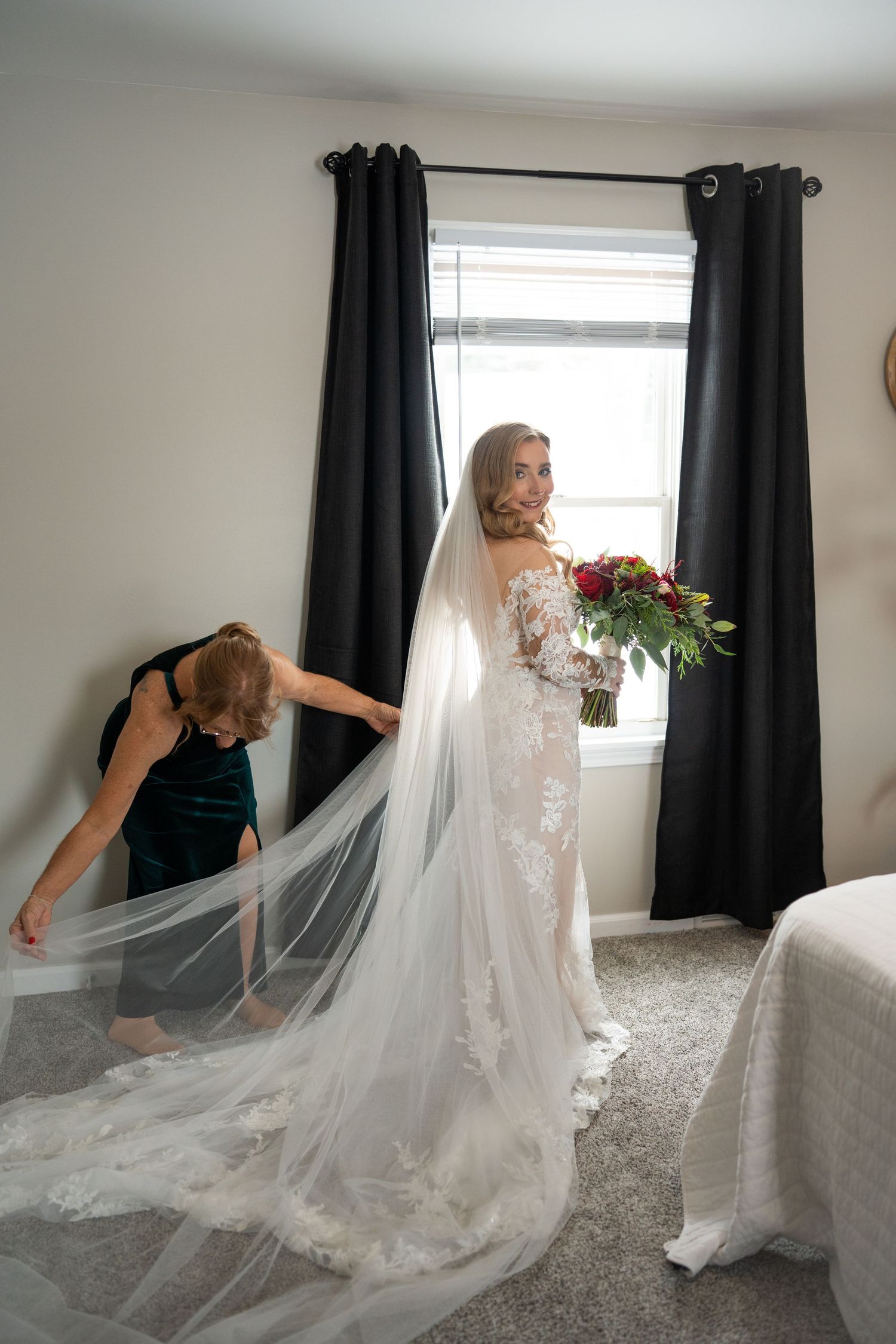 Pittsburgh Wedding Photographer, Hybrid Photographer, Film Photographer, Moon Township Photographer, Destination Photographer