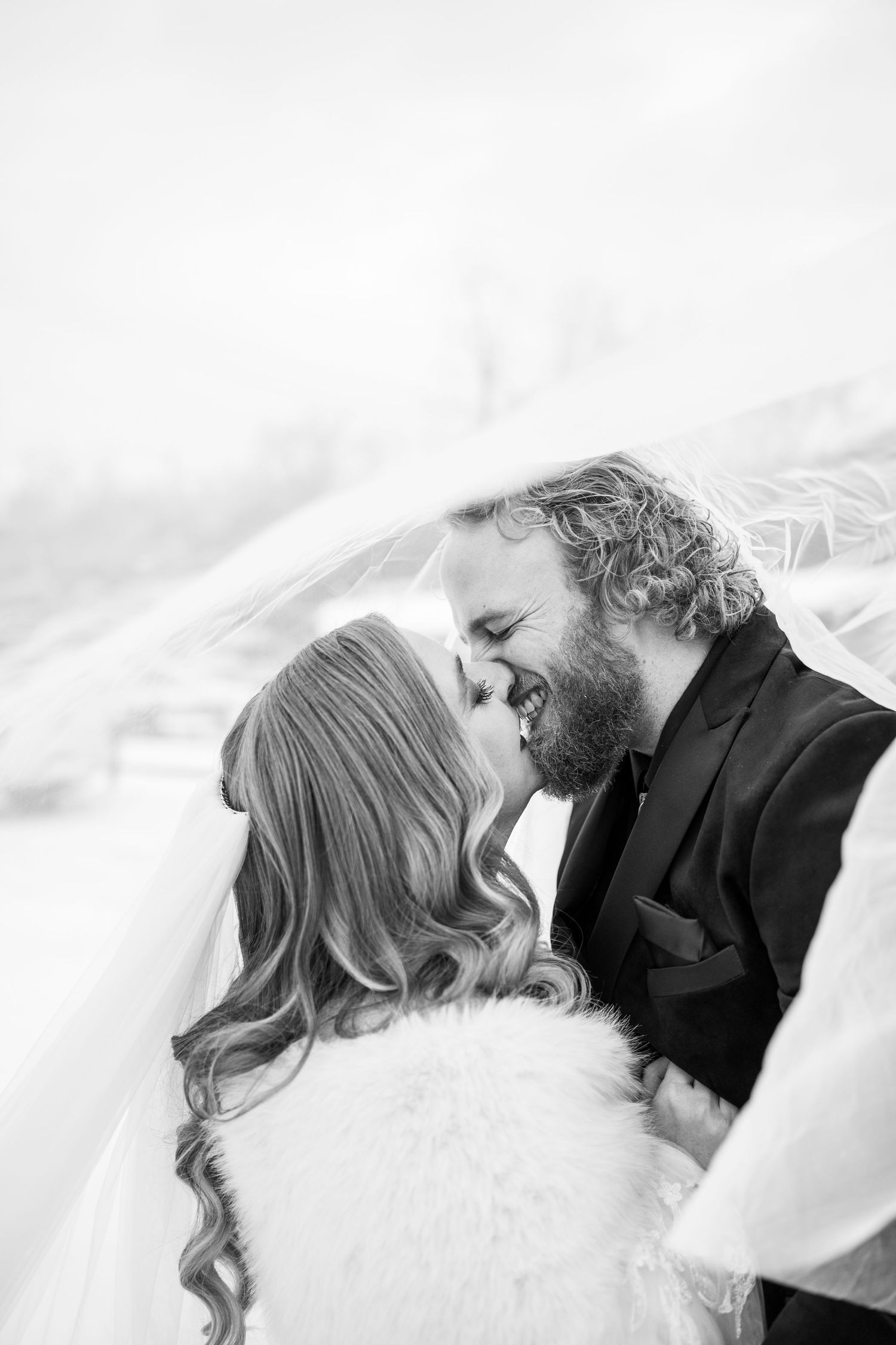 Pittsburgh Wedding Photographer, Hybrid Photographer, Film Photographer, Moon Township Photographer, Destination Photographer