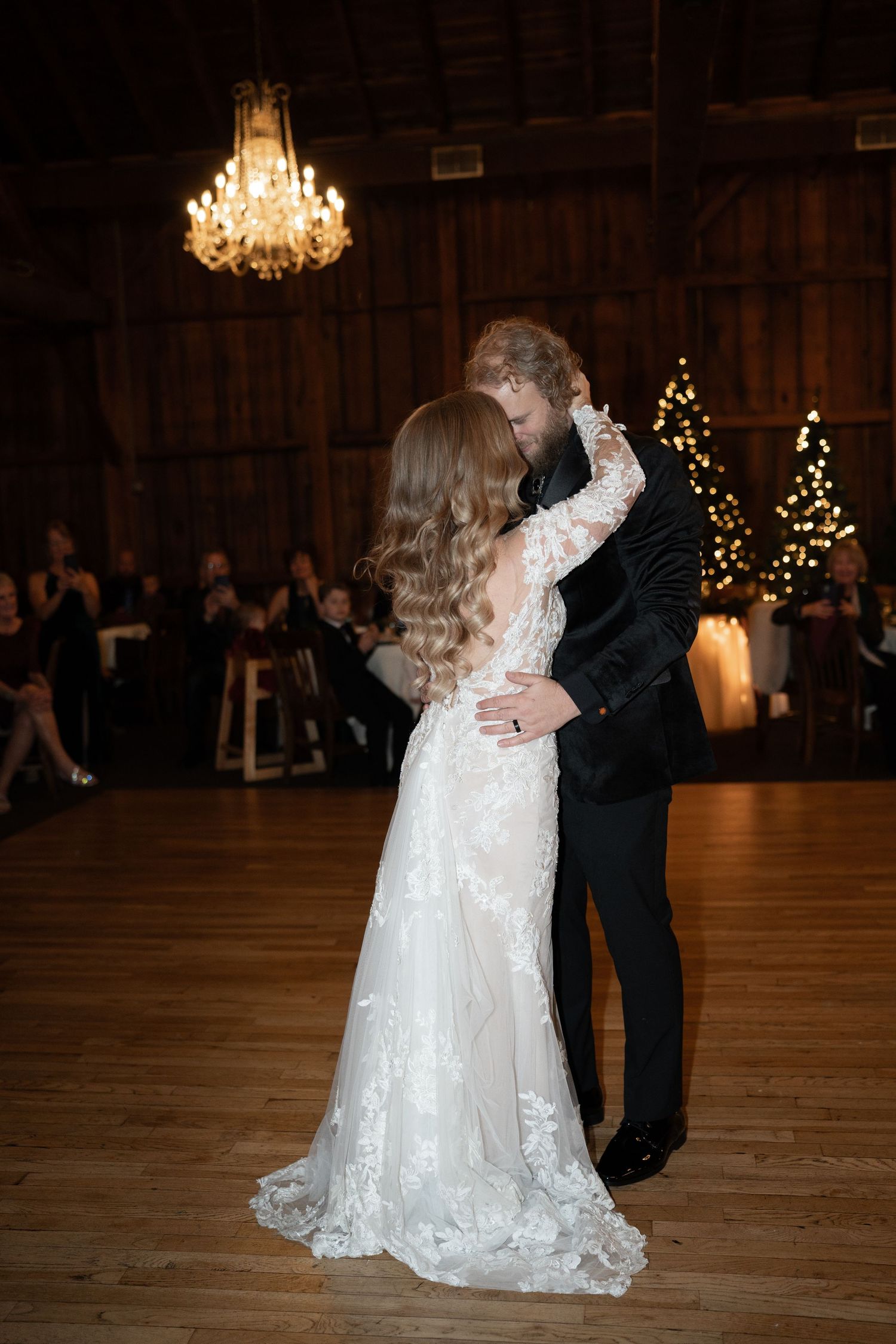 Pittsburgh Wedding Photographer, Hybrid Photographer, Film Photographer, Moon Township Photographer, Destination Photographer