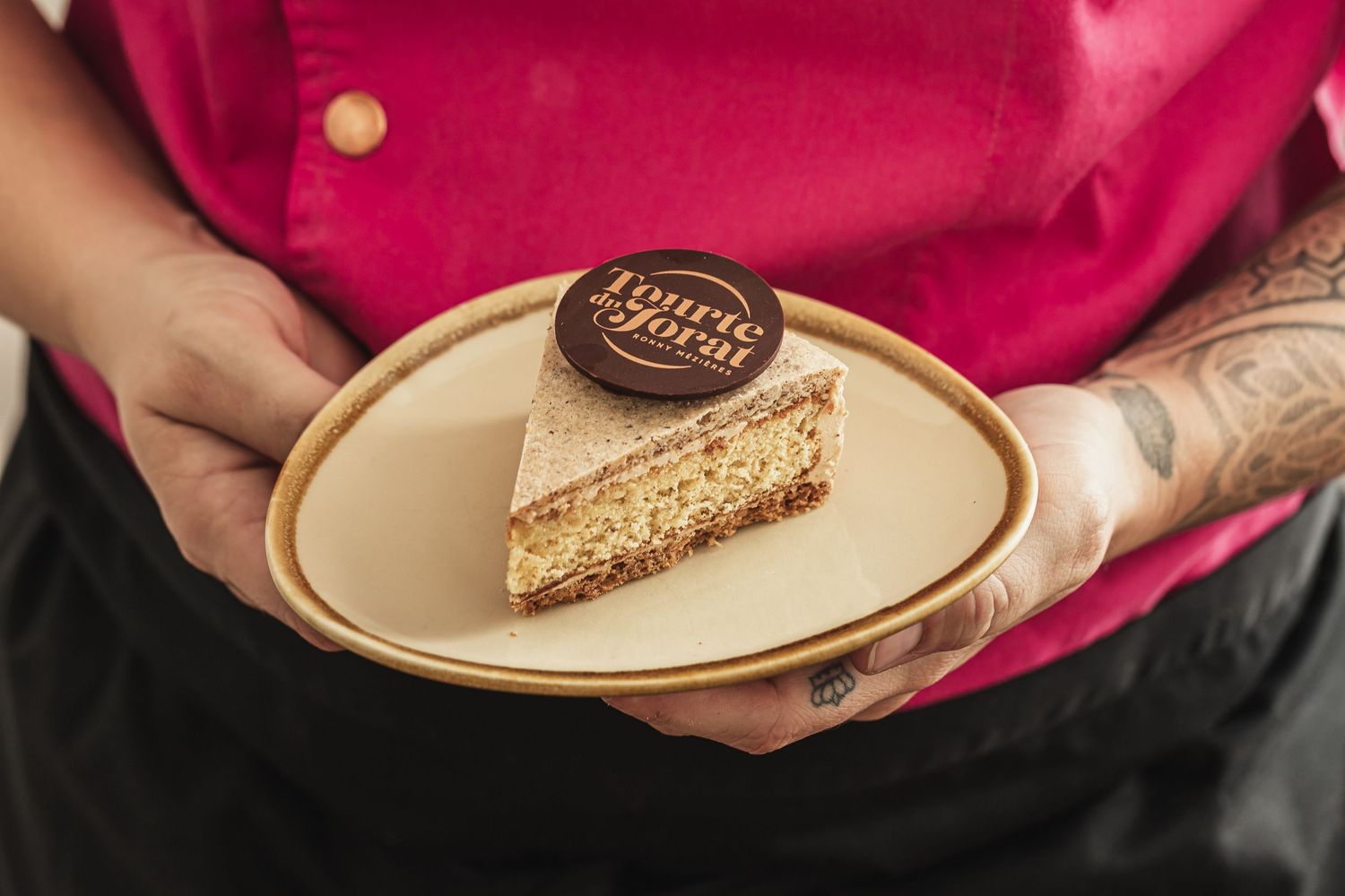 la tourte du Jorat, savoir faire artisanal de la boulangerie Ronny Mezieres mis en valeur dans une séance photo produits