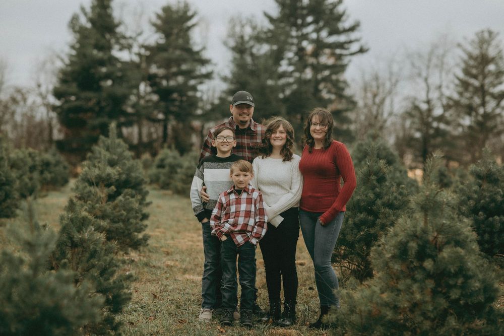 christmas tree farm mini sessions blairsville pa indiana pa photographer