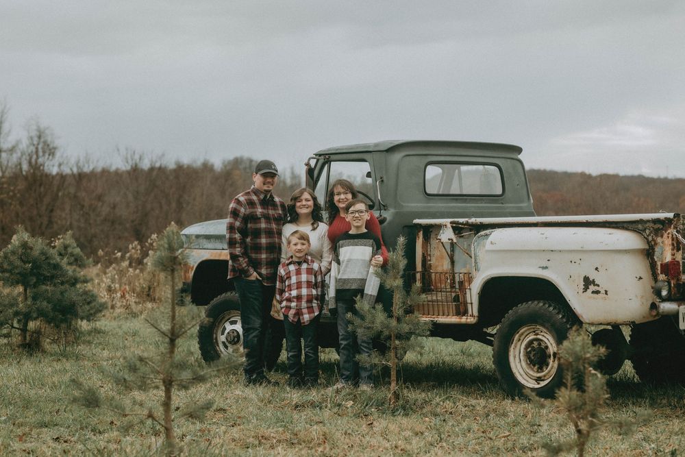Christmas Tree Farm mini sessions Blairsville PA Indiana PA family photography Holiday winter portraits, M&M's Tree Farm m&m farm, saltsburg