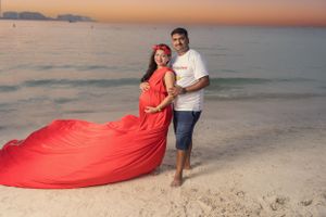 Experience the most elegant maternity photoshoot in Dubai with MohaStudio.
the best maternity photography experiences in Dubai and the UAE