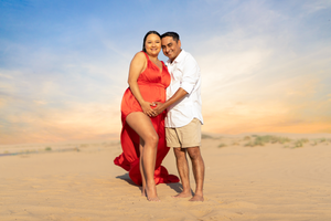 Experience the most elegant maternity photoshoot in Dubai with MohaStudio.
the best maternity photography experiences in Dubai and the UAE