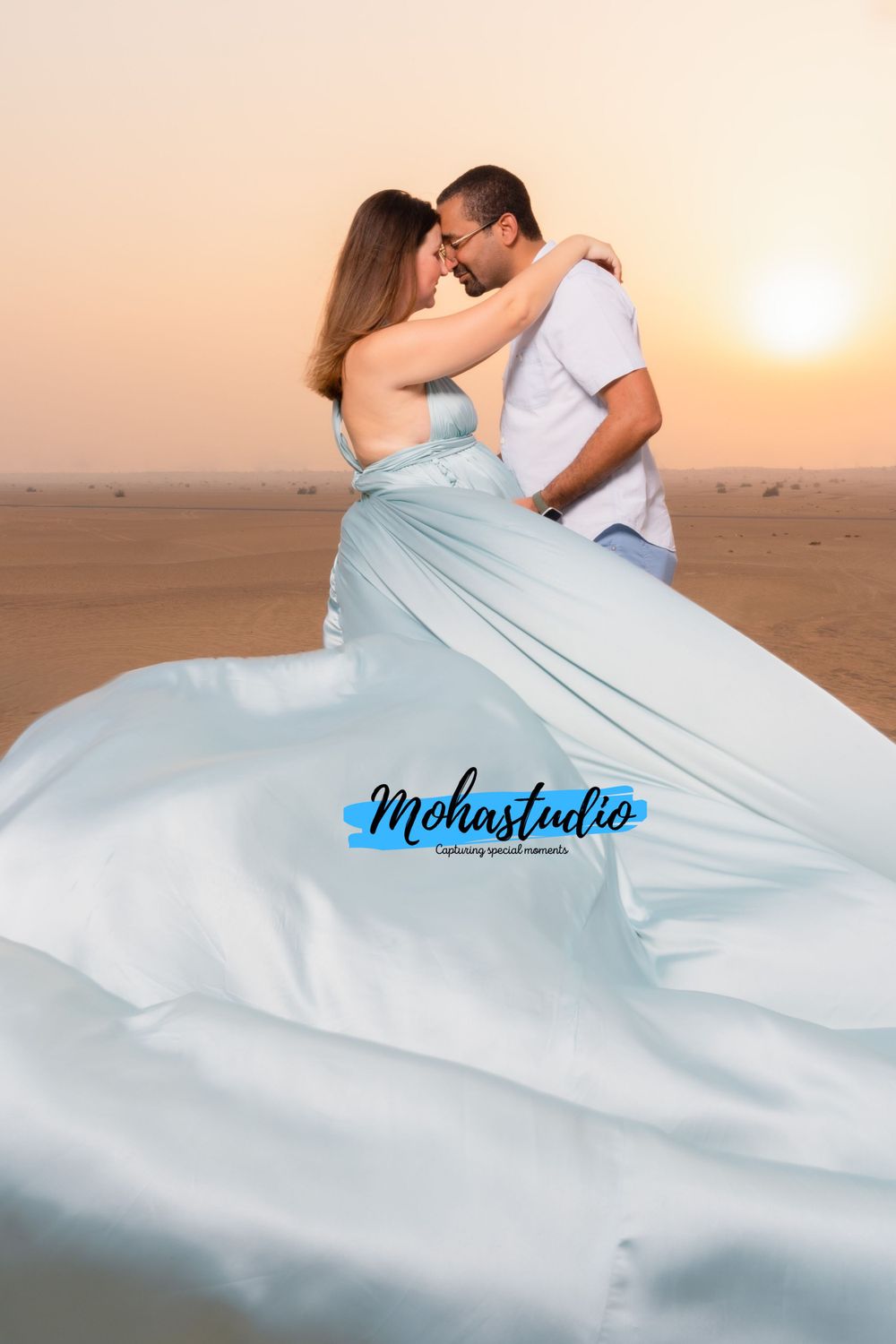 Experience the most elegant maternity photoshoot in Dubai with MohaStudio.
the best maternity photography experiences in Dubai and the UAE