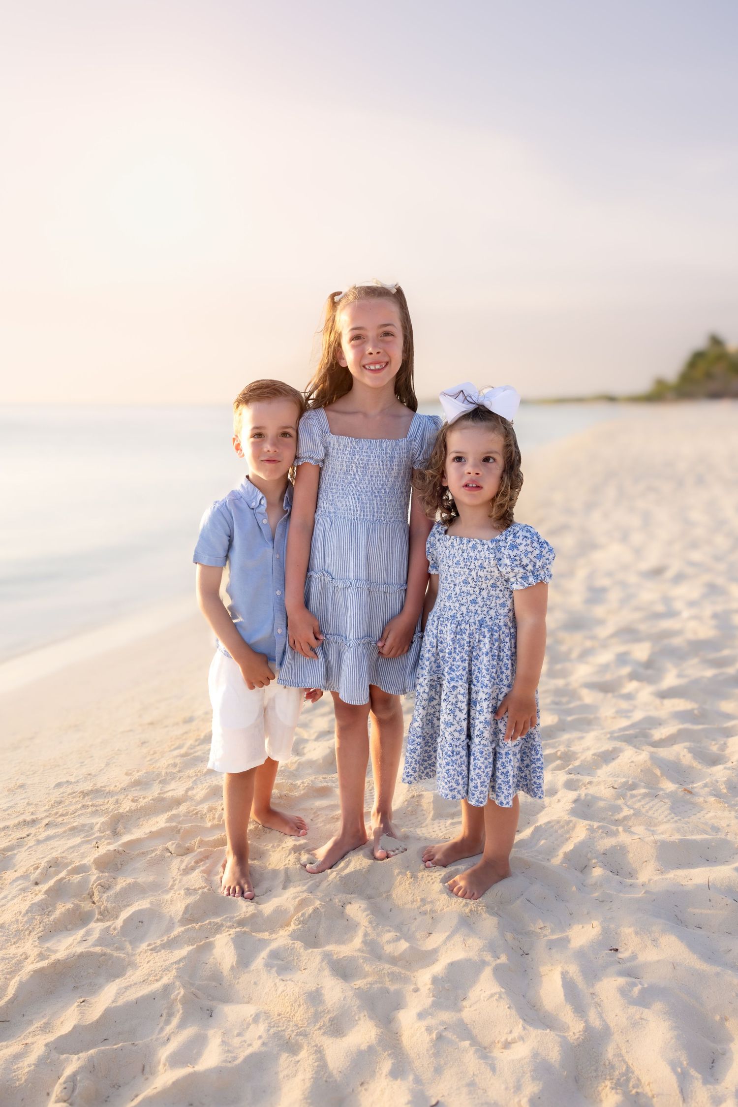 best Long Island family photographer, best Nassau county family photographer, Long Island beach photo shoot mini sessions, li family photos