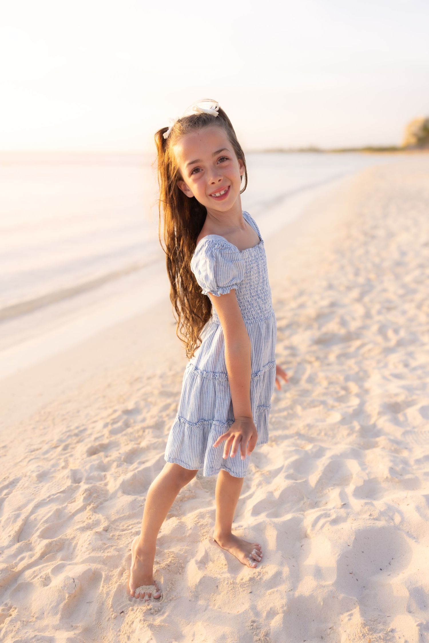 best Long Island family photographer, best Nassau county family photographer, Long Island beach photo shoot mini sessions, li family photos