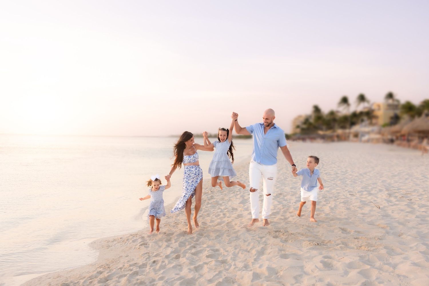 best Long Island family photographer, best Nassau county family photographer, Long Island beach photo shoot mini sessions, li family photos