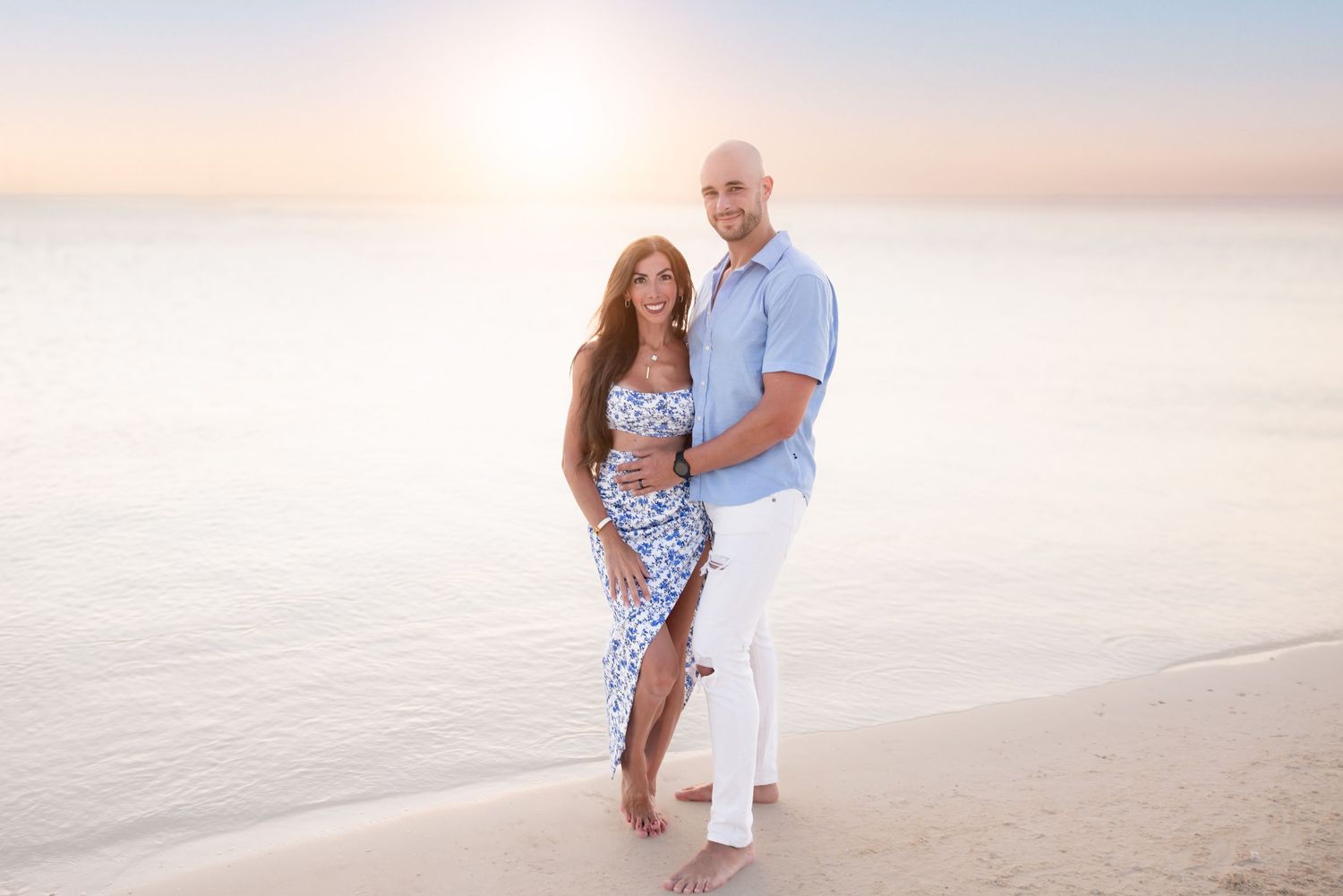 best Long Island family photographer, best Nassau county family photographer, Long Island beach photo shoot mini sessions, li family photos