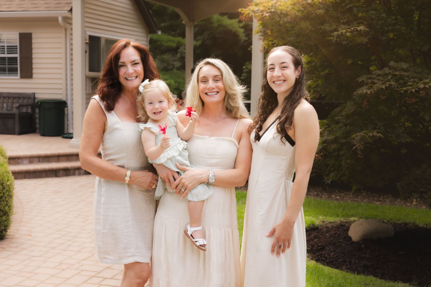 best Long Island family photographer, Long Island extended family photo shoot, Long Island outdoor family photographer, Nassau county photos