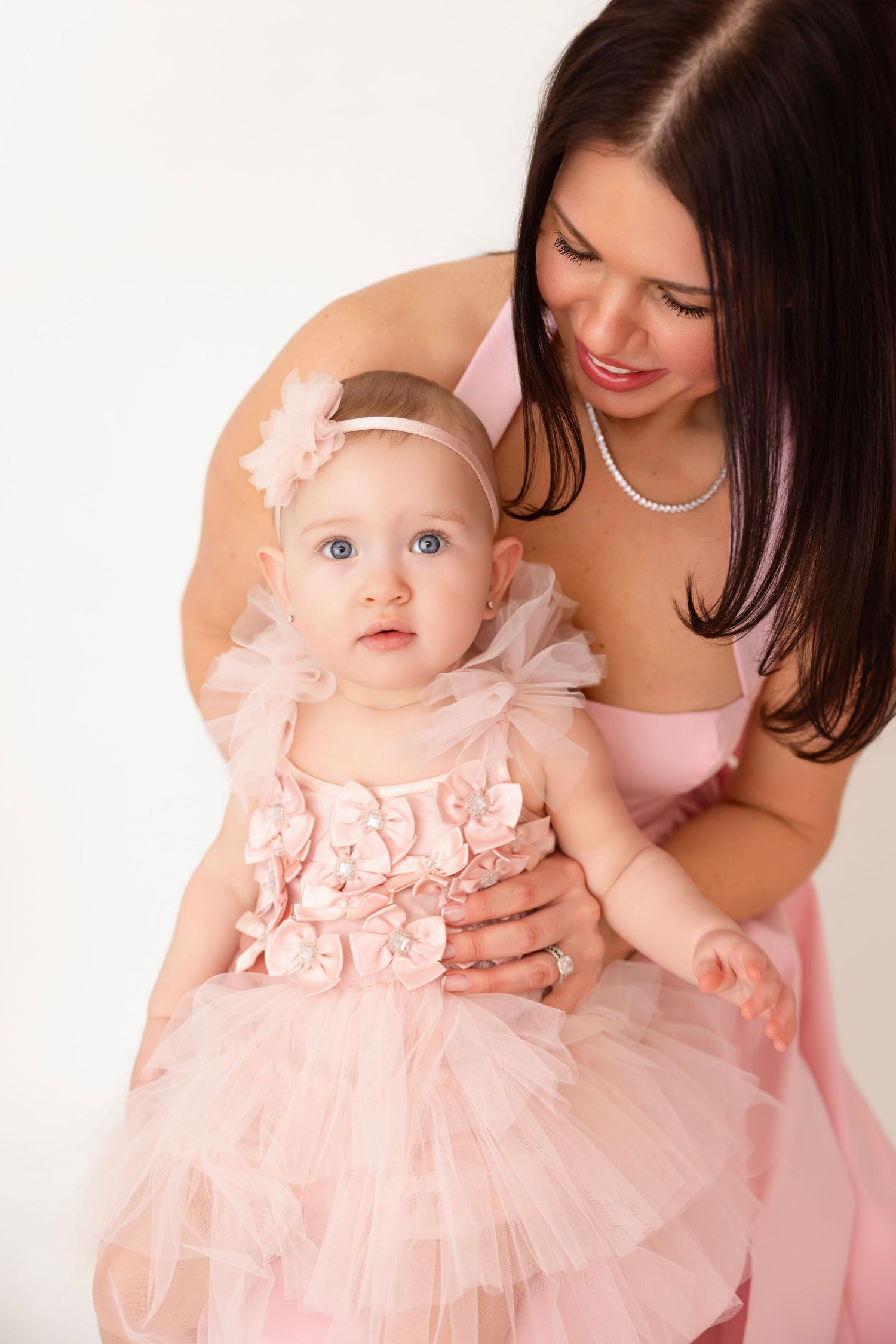 best Long Island family photographer, best Nassau county family photographer, Long Island mommy and me mini sessions, li family photos