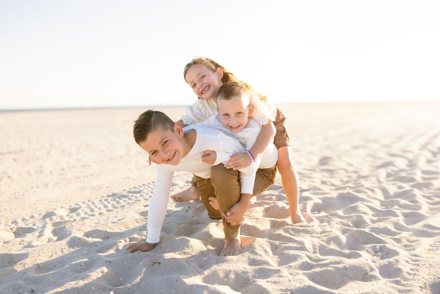 best Long Island family photographer, best Nassau county family photographer, Long Island beach photo shoot mini sessions, li family photos