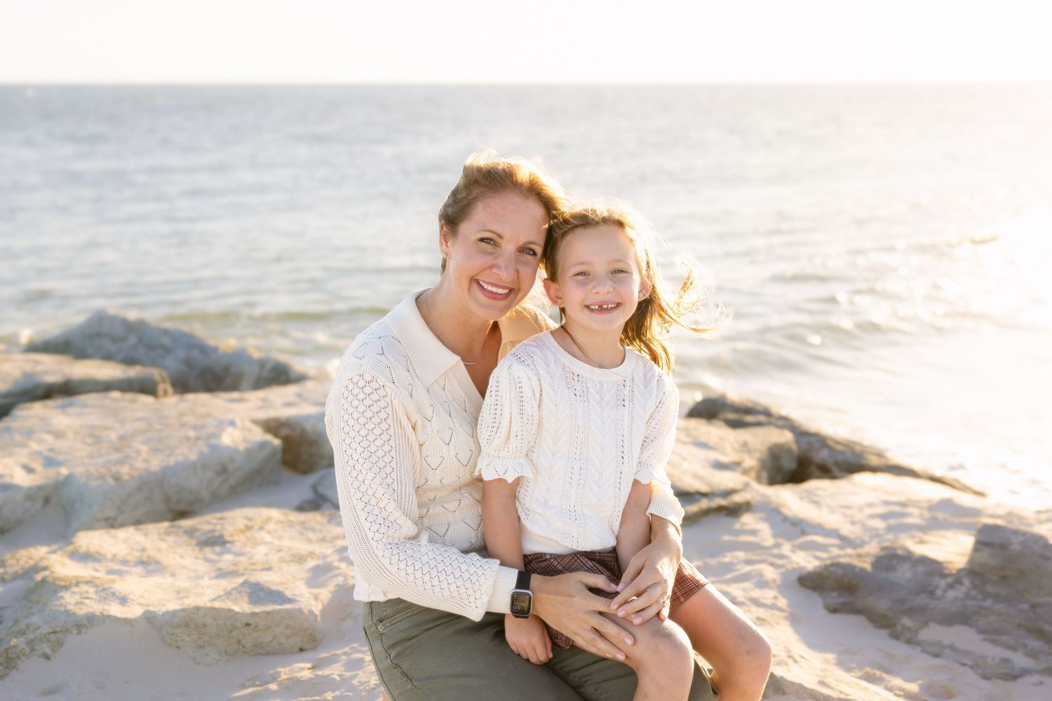 best Long Island family photographer, best Nassau county family photographer, Long Island beach photo shoot mini sessions, li family photos