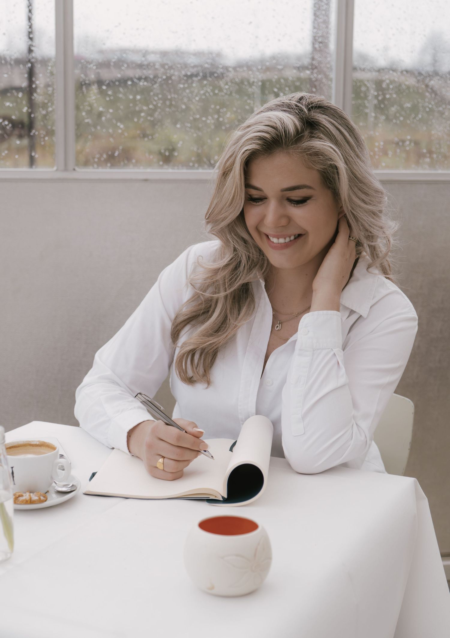 Bobbi Simone Branding