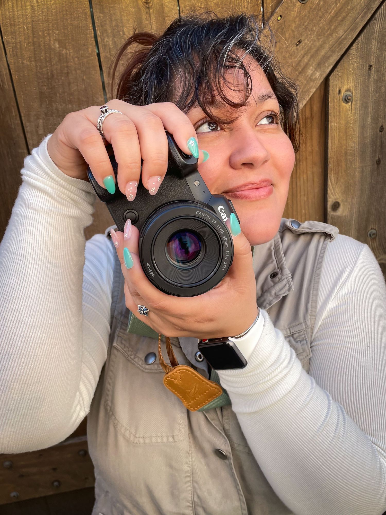 Monica's Photography/Pet photography/couple session/engagement/portrait