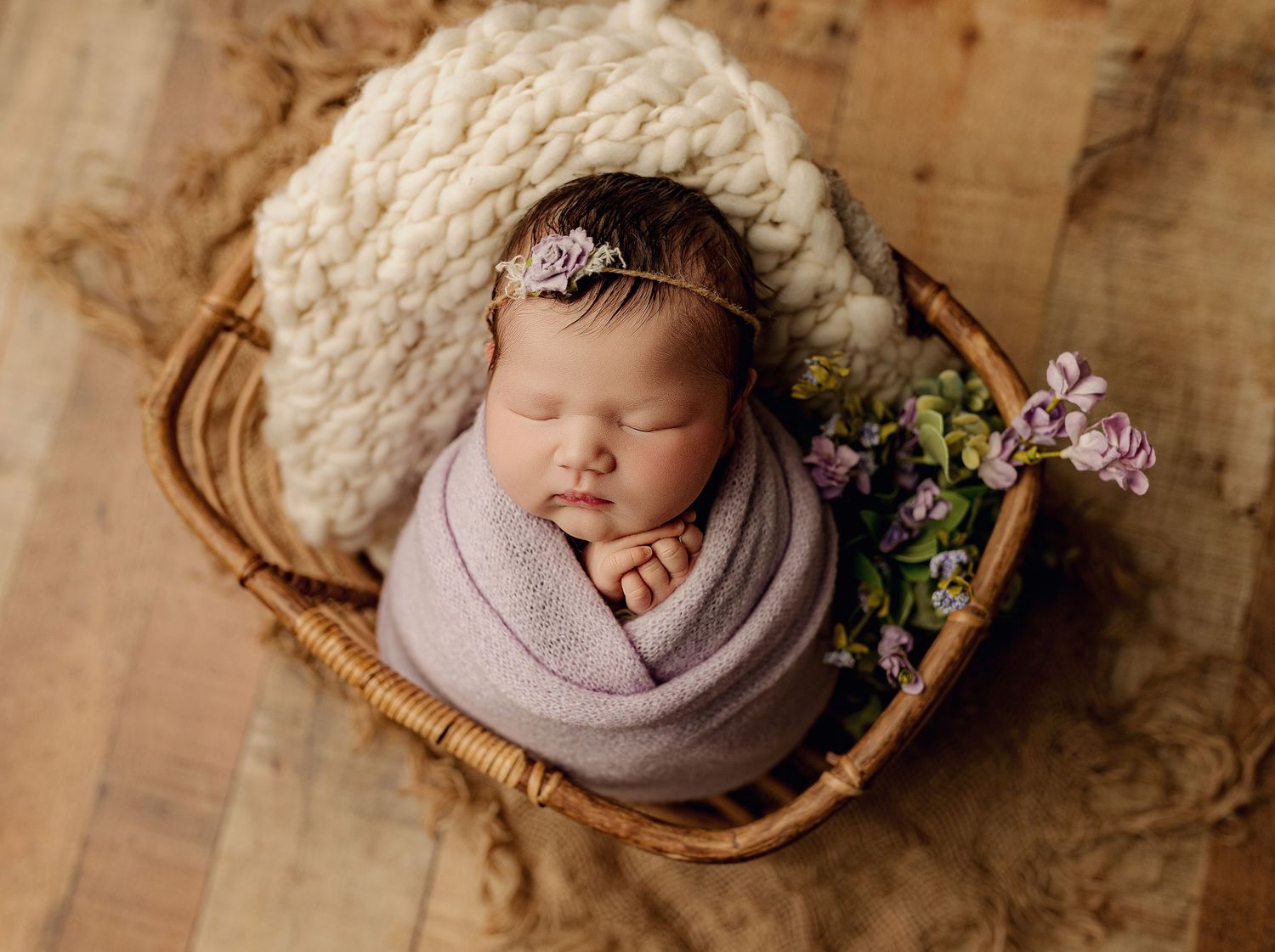 Looking for a Newborn Photographer Near Chillicothe, OH? Bailey’s Photography Studio