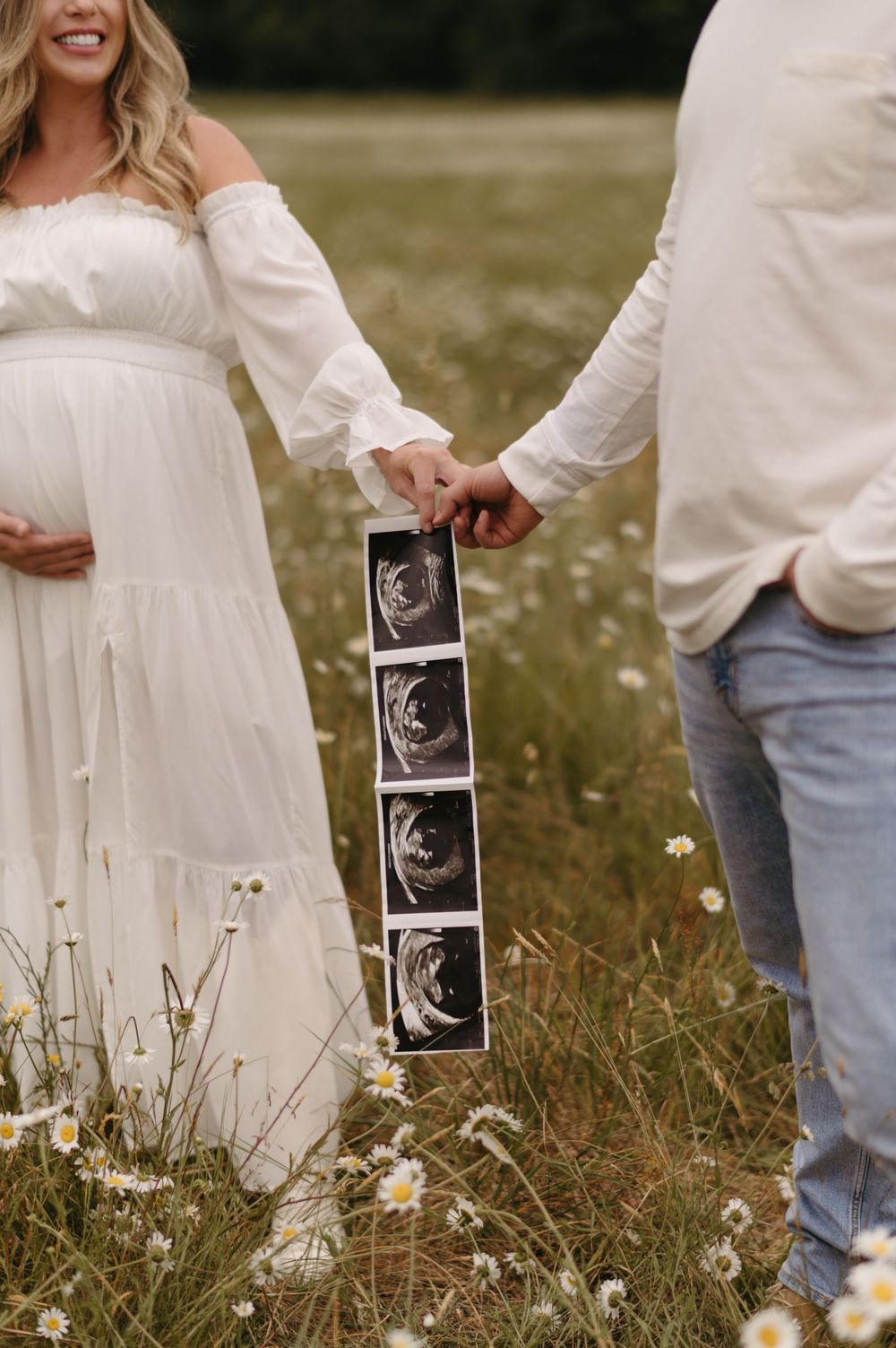 Snohomish Family Photographer Snohomish Maternity Photographer Seattle Maternity Photographer PNW Maternity Photographer