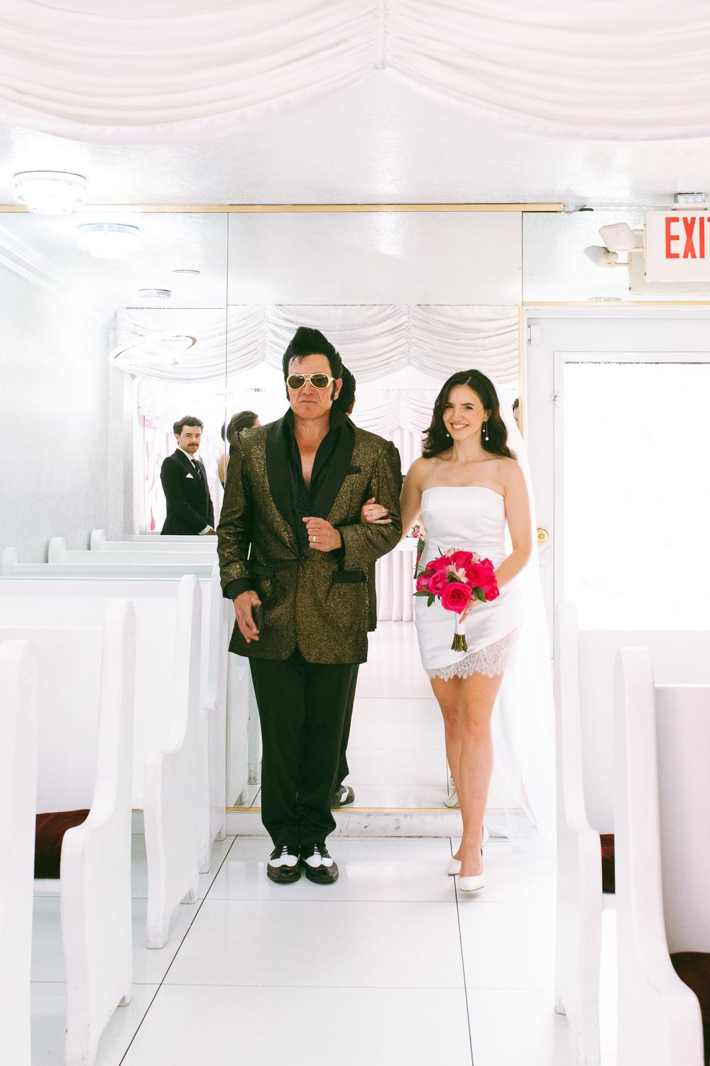 Little White chapel vintage elopement