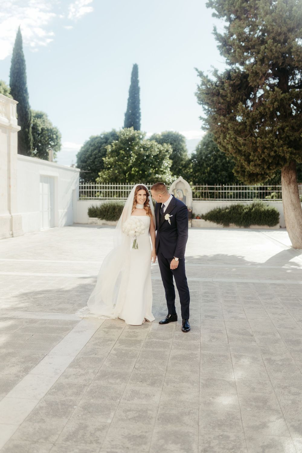 Authentic wedding moments in Croatia by a professional wedding photographer and videographer – Dubrovnik to Zagreb.